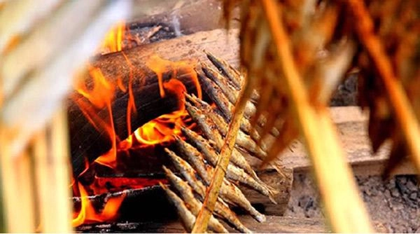 Lên mộc châu ngắm hoa ban nở nếm đặc sản cao nguyên đến quên cả đường về
