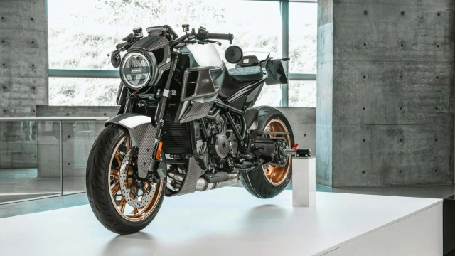 Liệu brabus và ktm có đang phát triển mẫu 1400r mới dựa trên super duke 1390 không