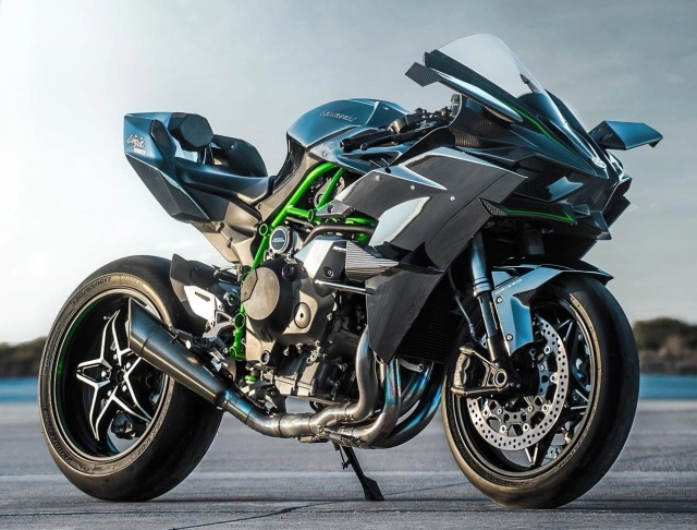 Lộ tin kawasaki versys h2 siêu tăng áp sẽ tham gia phân khúc adv