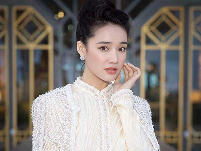 Loạt ảnh không muốn nhìn lại của kỳ duyên và sao việt thời đen như cột nhà cháy