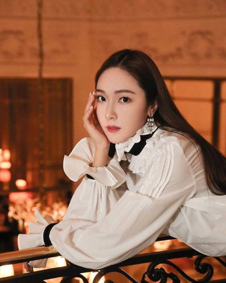 Loạt mỹ nhân việt đọ sắc cam thường với công chúa băng giá jessica hương giang bị soi điểm kém xinh