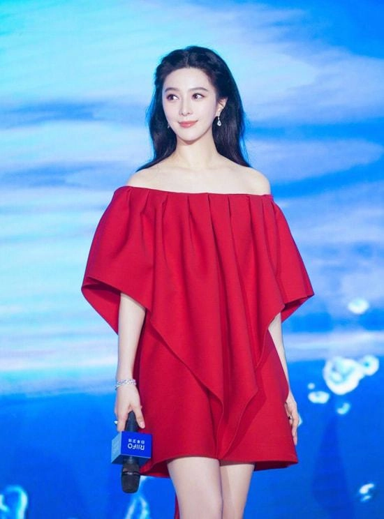 Lựa chọn những kiểu đồ này vai u thịt bắp như phạm băng băng cũng có cách để trị