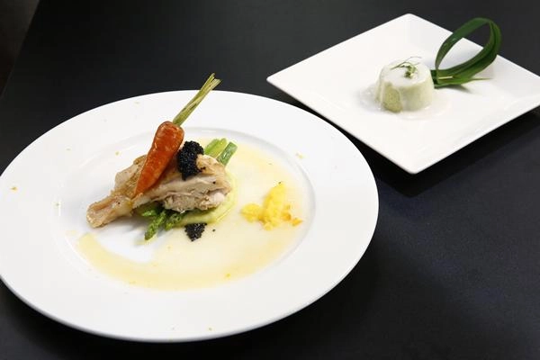 Lý quý khánh độc đoán chèn ép khiến người mạnh mẽ như pha lê cũng khóc