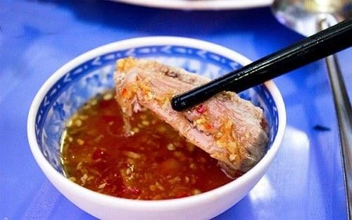 Mách chị em cách luộc vịt ngon lại thơm nức chẳng còn mùi hôi ai ăn cũng thích
