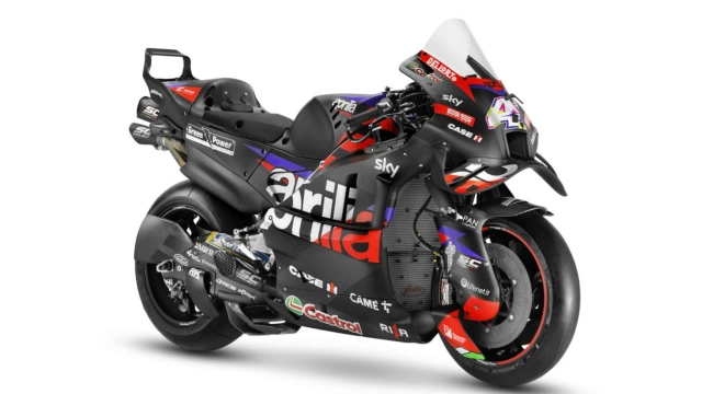Mãn nhãn với chiếc xe đua aprilia rs-gp24 motogp