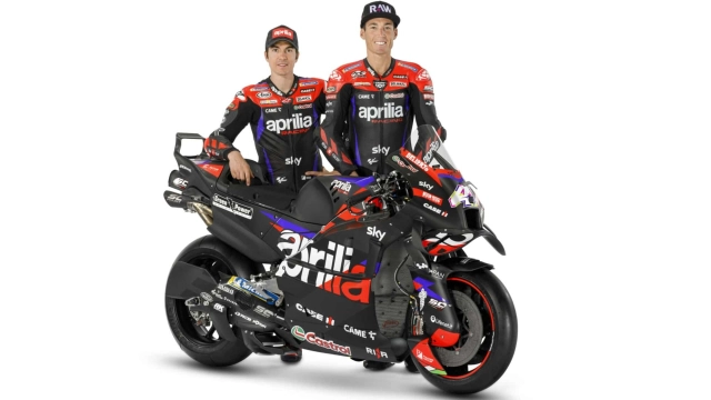 Mãn nhãn với chiếc xe đua aprilia rs-gp24 motogp