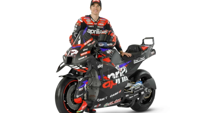 Mãn nhãn với chiếc xe đua aprilia rs-gp24 motogp