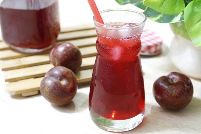 Mận vào mùa làm theo công thức này vừa có siro pha nước lại vừa có mứt mận ngon tuyệt