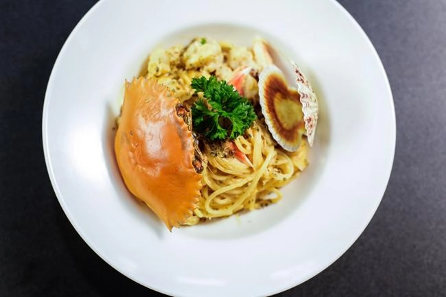 Masterchef vn chê đề bài phi lý lý quý khánh vẫn vượt rào an toàn