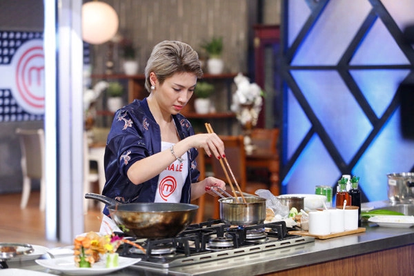 Masterchef vn nấu một bữa ăn mà chết đến 80 lần