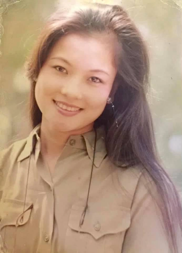 Mẹ chồng hụt của hồng diễm là nsnd mang hàm đại tá tuổi 55 trẻ đẹp dáng nuột nhờ bộ môn bay