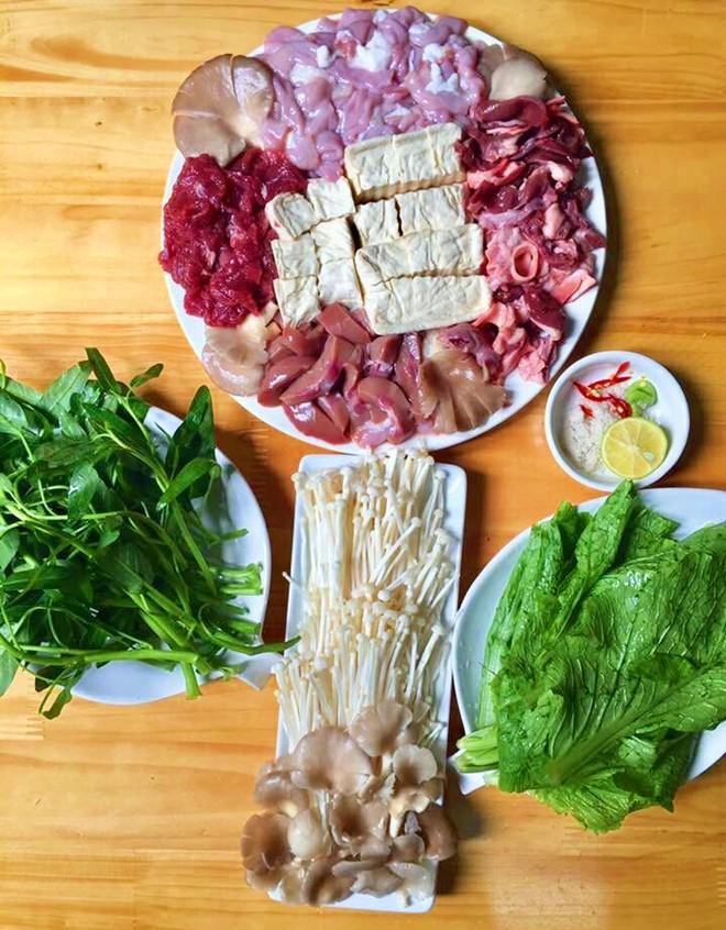 Mẹ đảm khoe những bữa lẩu đẹp mắt khiến hội chị em phải thốt lên ngon không chịu nổi