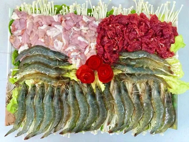 Mẹ đảm khoe những bữa lẩu đẹp mắt khiến hội chị em phải thốt lên ngon không chịu nổi