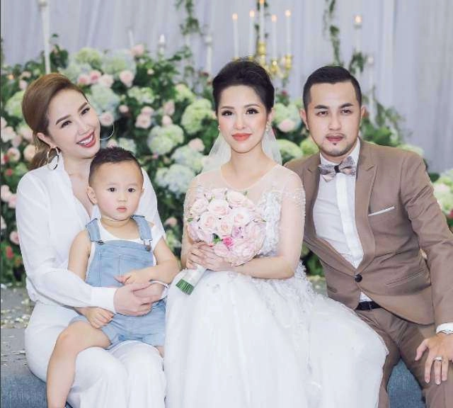 Mới sinh vài hôm chị dâu bảo thy gây choáng khi xuất hiện với nhan sắc đẹp không góc chết