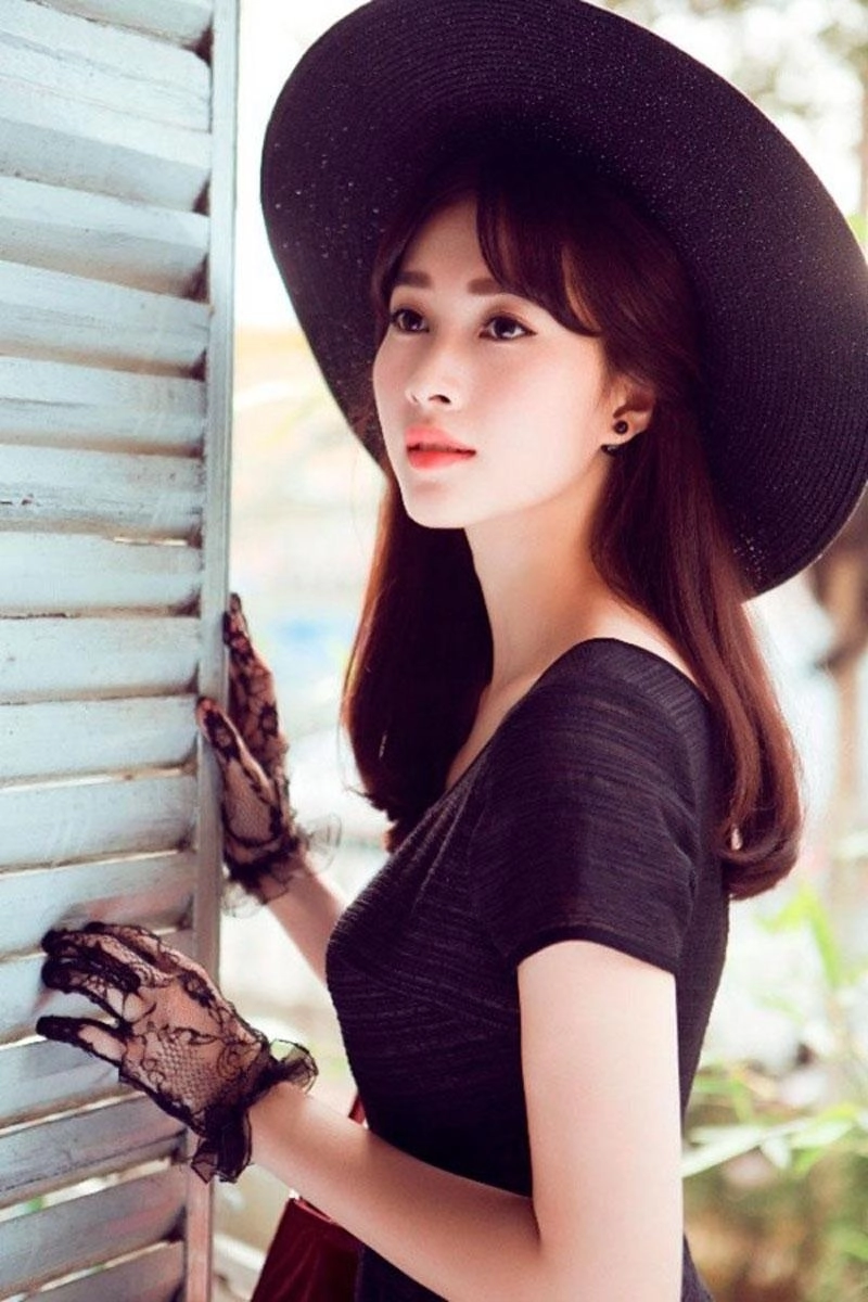 Món phụ kiện biến chị em trở nên sang chảnh trong 1 nốt nhạc