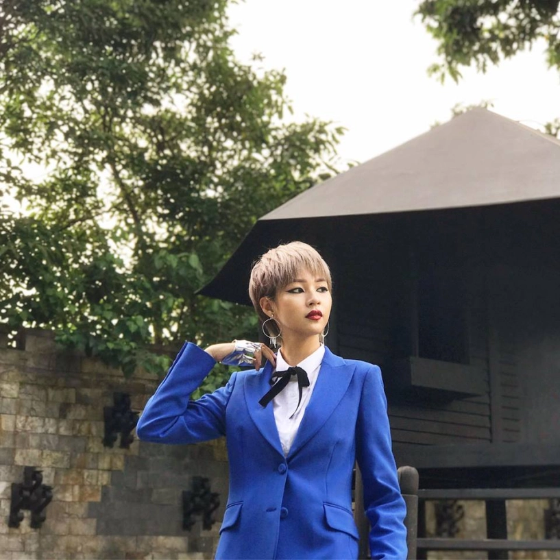 Một năm sau chiến thắng gà cưng của hồ ngọc hà vẫn bị chê chìm nghỉm