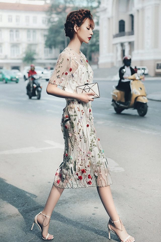 Một năm sau chiến thắng gà cưng của hồ ngọc hà vẫn bị chê chìm nghỉm