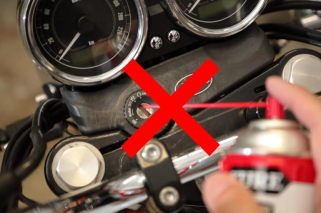 Một thủ thuật giúp chìa khóa cũ trên xe máy hoạt động trơn tru hơn