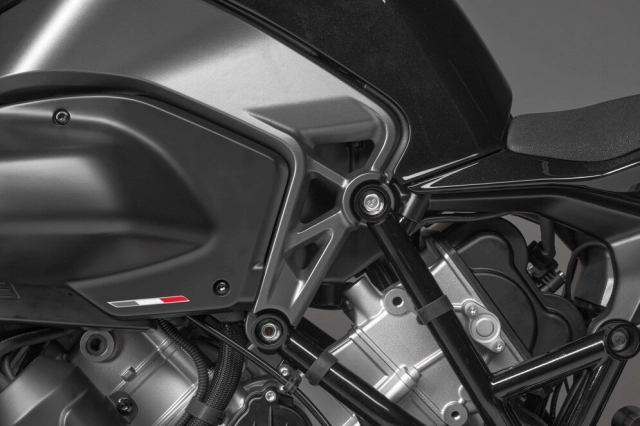 Moto morini corsaro 750 - sự tinh tế của thương hiệu ý đã trở lại
