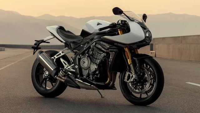 Mv agusta đã sẵn sàng ra mắt superveloce 1000 chưa