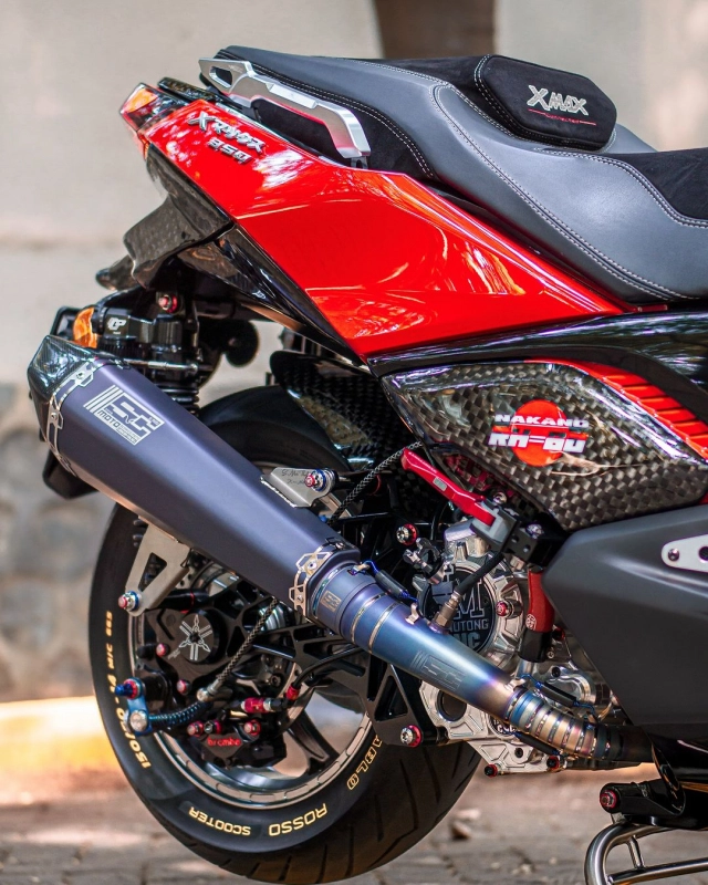 Ngầu không tưởng với bản dựng yamaha xmax có 1 0 2 từ indonesia