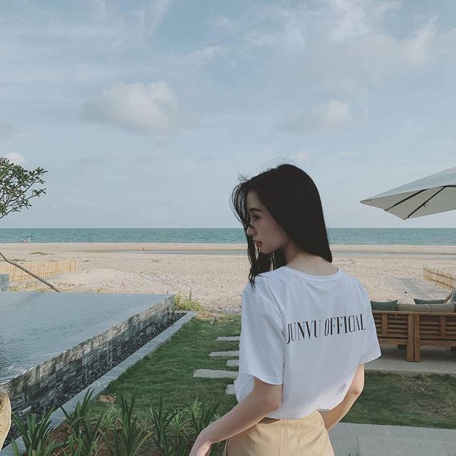 Ngỡ ngàng trước nhan sắc của các cô bé trà sữa đình đám một thời nhất là người thứ 3