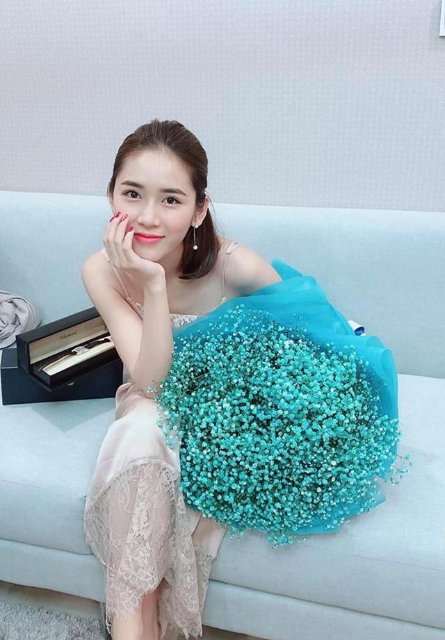 Ngỡ ngàng trước nhan sắc của các cô bé trà sữa đình đám một thời nhất là người thứ 3