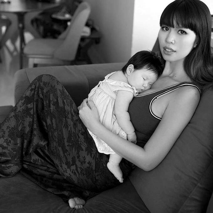 Ngực nở eo thon dù đã sinh nở hóa ra mai thỏ và mỹ nhân vbiz đã làm cách này