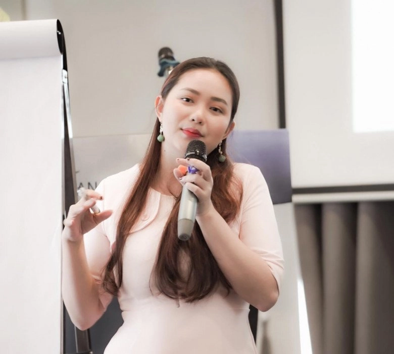 Nhan sắc nàng mẫu việt từng nặng 84kg giảm mỡ toàn thân chỉ bằng hai bí quyết