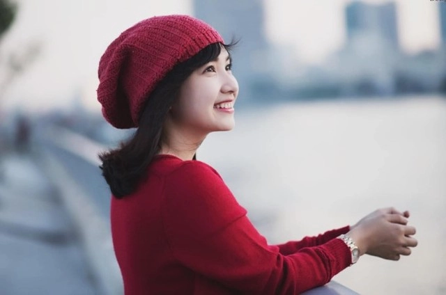 Nhan sắc xinh đẹp trẻ trung của vợ anh tài tiến đạt