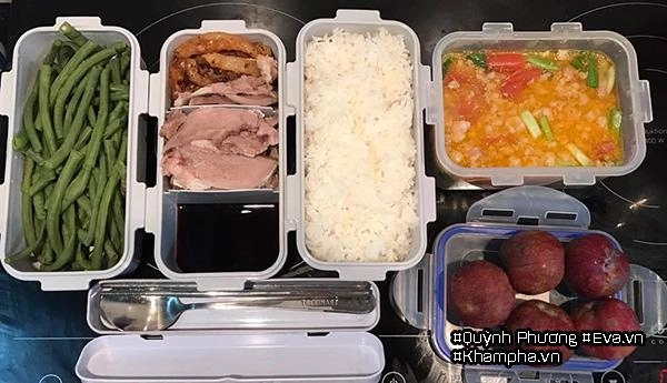 Những bà nội trợ vụt sáng thành thần tượng mxh năm 2017 nhờ loạt mâm cơm ngon chảy nước miếng
