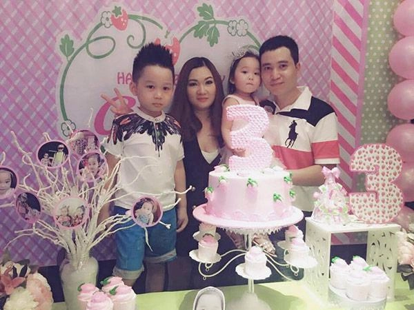 Những bà nội trợ vụt sáng thành thần tượng mxh năm 2017 nhờ loạt mâm cơm ngon chảy nước miếng