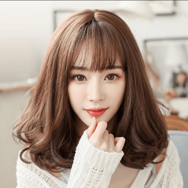 Những kiểu tóc xoăn ngắn thịnh hành nhất 2019 chị em nên thử