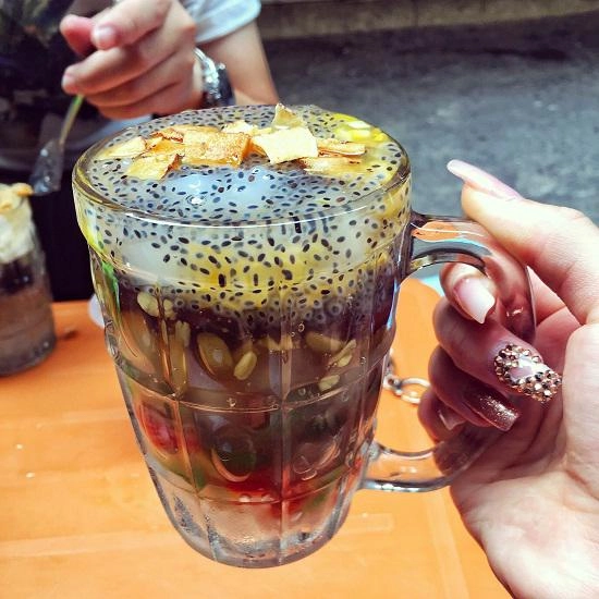 Những món giải nhiệt ăn vào đến đâu lạnh sướng tê người đến đó ở hn không quá 20 nghìn