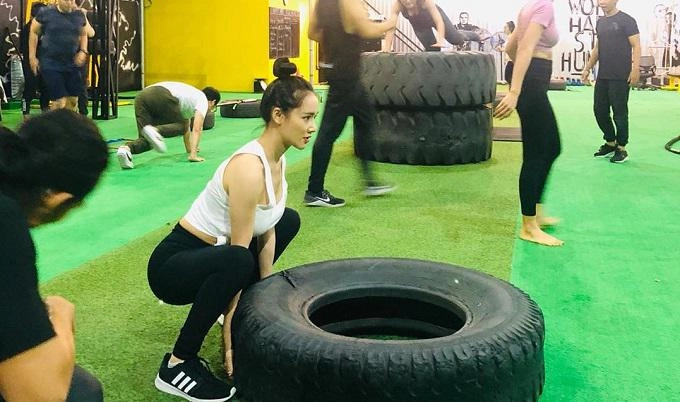 Những mỹ nhân sở hữu cơ bụng số 11 cực phẩm nhã phương elly trần đánh bại ngọc trinh vì