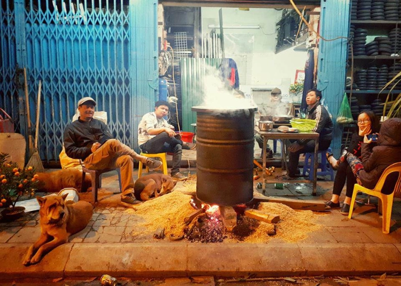 Nồi bánh chưng giản dị bất ngờ được chia sẻ nhiều nhất ngày hôm nay