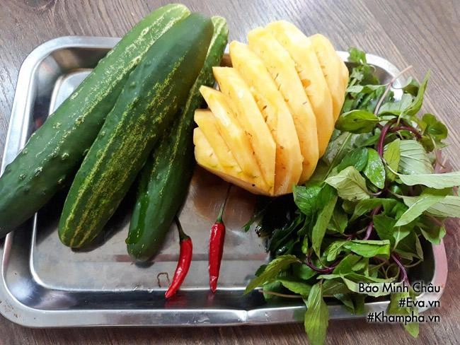Nộm dưa chuột đơn giản rẻ tiền mà thanh mát giòn ngon cho ngày hè