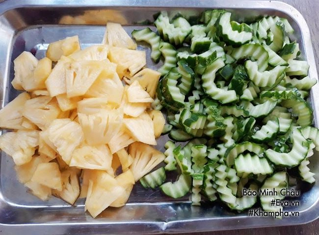 Nộm dưa chuột đơn giản rẻ tiền mà thanh mát giòn ngon cho ngày hè