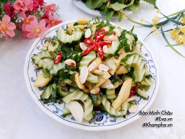 Nộm dưa chuột đơn giản rẻ tiền mà thanh mát giòn ngon cho ngày hè
