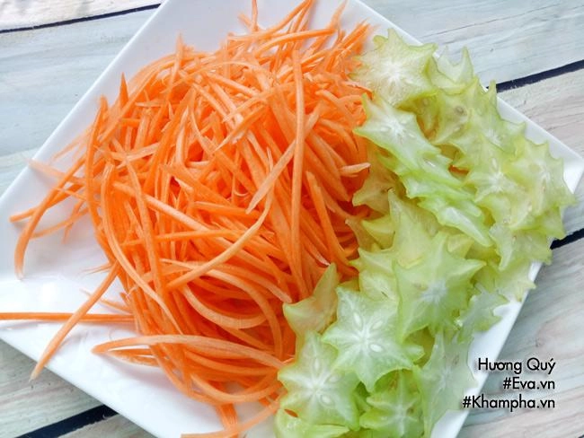 Nộm sứa tai heo giòn sần sật ai ăn cũng phải gật đầu khen ngon