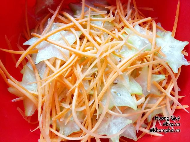 Nộm sứa tai heo giòn sần sật ai ăn cũng phải gật đầu khen ngon