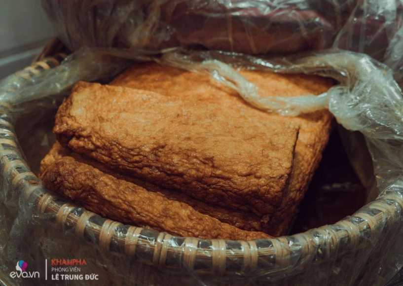 Ông bố u60 làm bánh mì chả ngon nức tiếng bán được nghìn chiếcngày