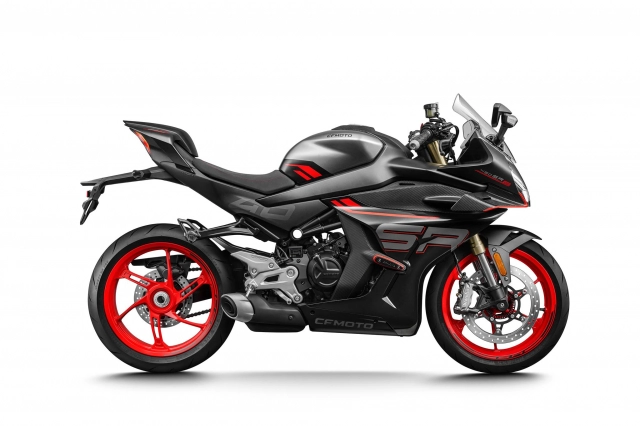 Phiên bản s mới của mẫu xe thể thao hạng trung cfmoto 450sr đã có giá bán