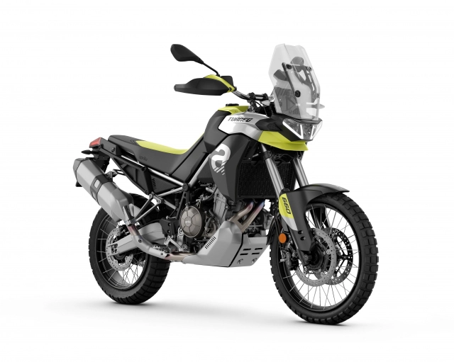 Piaggio việt nam giới thiệu 3 mẫu xe mới của thương hiệu aprilia và moto guzzi