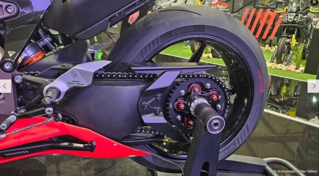 Qjmotor srk 900 rr và srk 1000 rc trình làng - sử dụng công nghệ của mv agusta