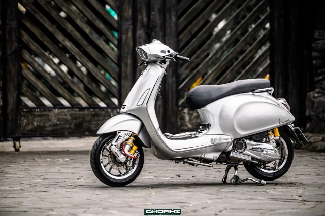 quái thú vespa sprint sở hữu cục máy 183cc vô cùng uy lực đến từ hà nội