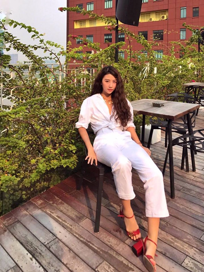 Quỳnh anh shyn như lột xác khi tự biến mình thành bản sao của hotgirl hollywood