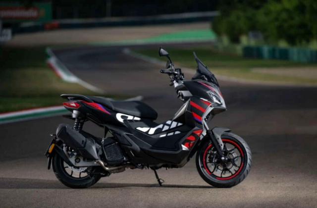 Ra mắt phiên bản aprilia sr gt 200 replica 2023 mang màu sắc đội đua hoàn toàn mới
