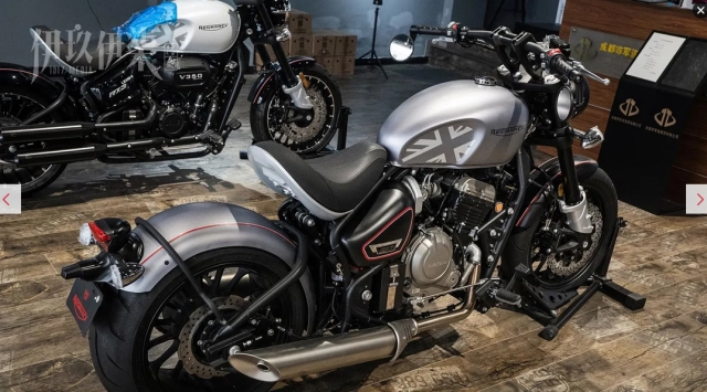 Regnancy rx7 - mẫu bobber mới với lốp sau có kích thước lên đến 240