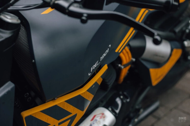 Royal enfield shotgun 650 độ theo ý tưởng bộ phim the kitchen